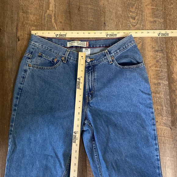 VINTAGE WOMENS LEVI’S 550 RELAXED FIT TAPERED LEG CLASSIC 100% COTTON HI RISE 16 - Picture 15 of 16